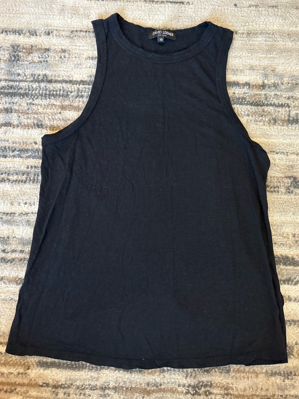 Women’s XS David Lerner Solid Black Tank Top Shirt Open Back Stretch Knit EUC